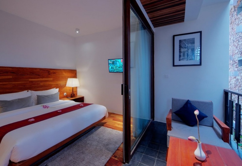 king-deluxe-room.jpg